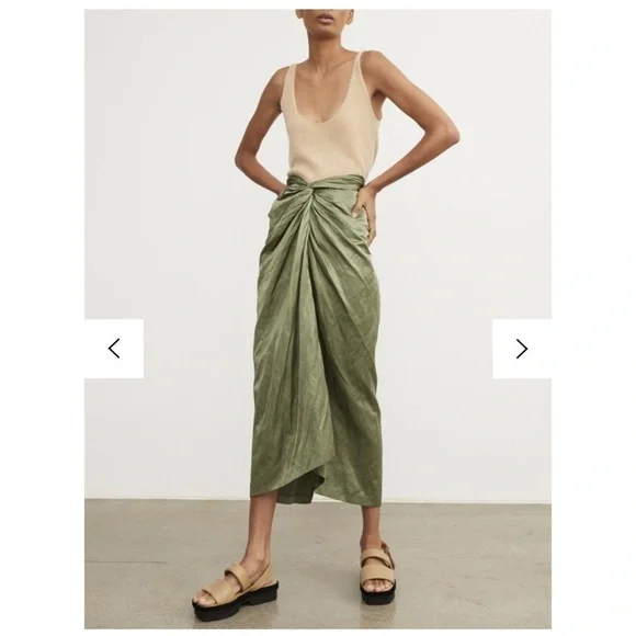 NWOT Vince Twist Front Skirt in Dark Pistachio Size 2 - Picture 6 of 10